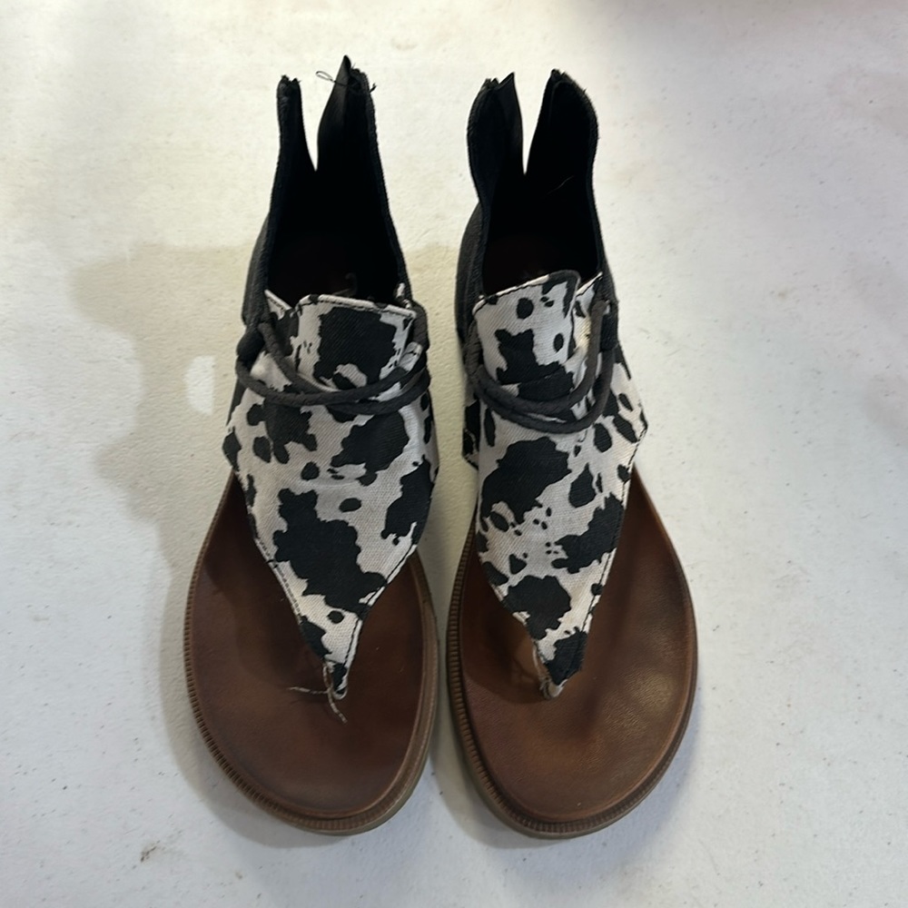 Cow Print Sandals 8.5